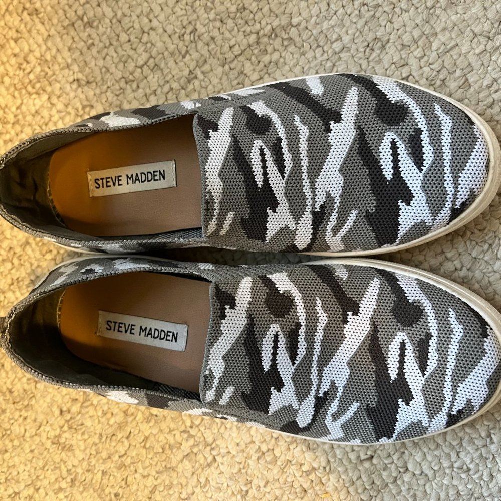 Steve Madden Maygee slip-on shoes